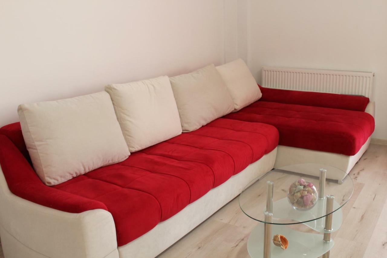Apartament One Kazeboo Navodari Luaran gambar